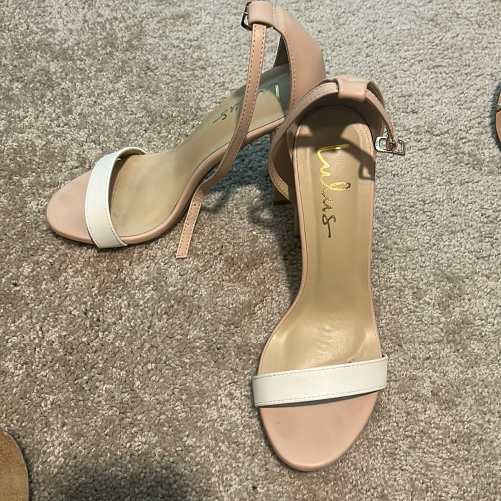 Lulus rand and white heels